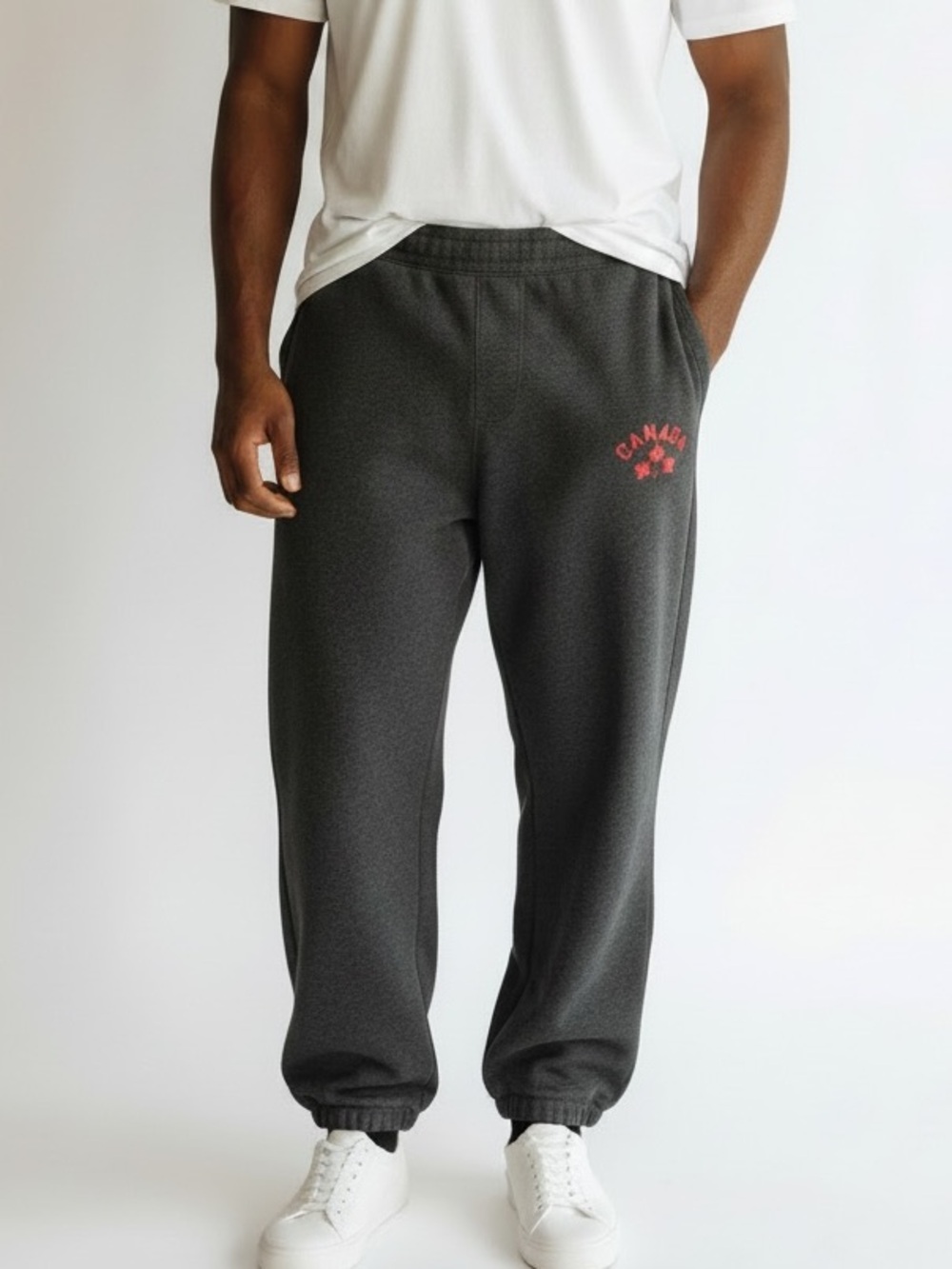 HBC Official Outfitters Classic Fit ‘Canada’ Sweatpants | Size XL